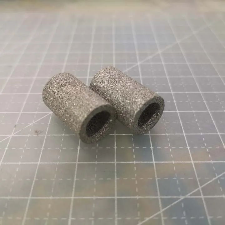  filtre métallique poreux - TUBE FILTRANT EN ACIER 25X30X47 15 MICRONS, Größe: 30